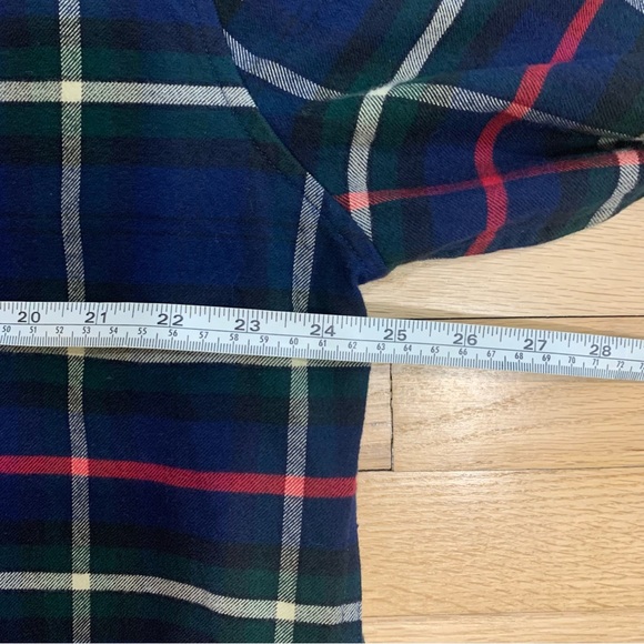 Barbour Men's Highland Check 19 Tailored Shirt in Navy Plaid Flannel Size XL - Picture 10 of 11